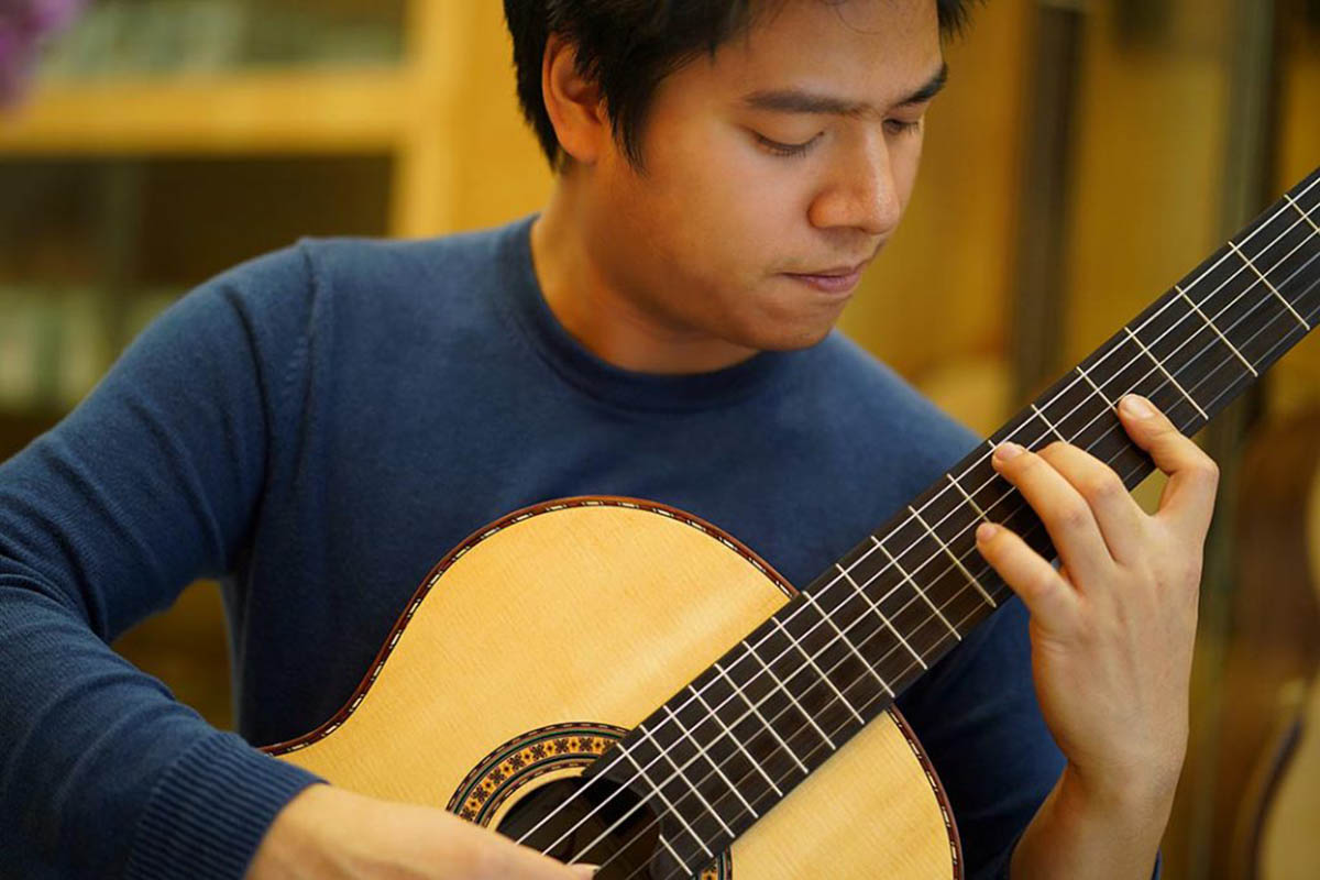The Life of a Vietnamese Virtuoso Away from His Home Country